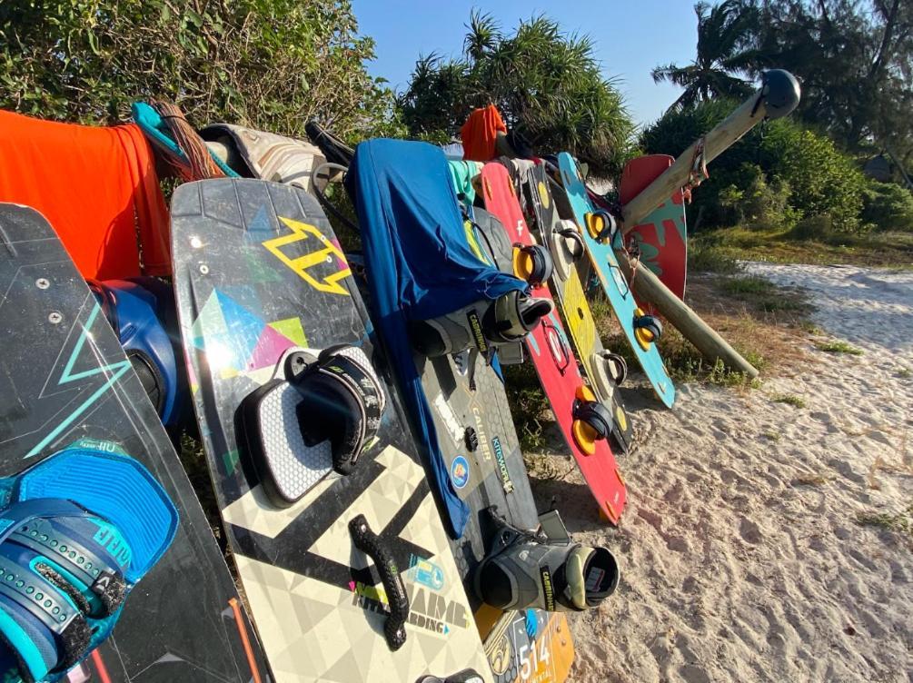 Salty'S Kitesurf Village Kilifi Exterior foto